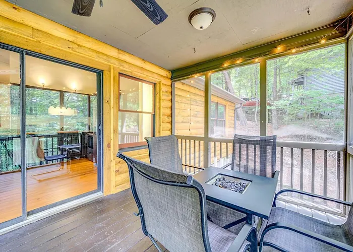 Mountain Oak Manor