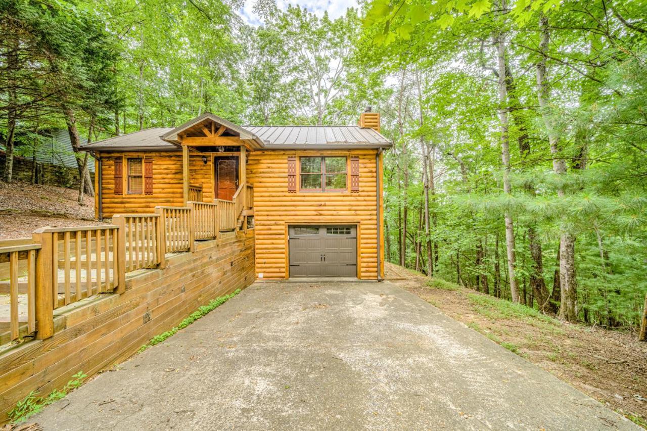 Mountain Oak Manor