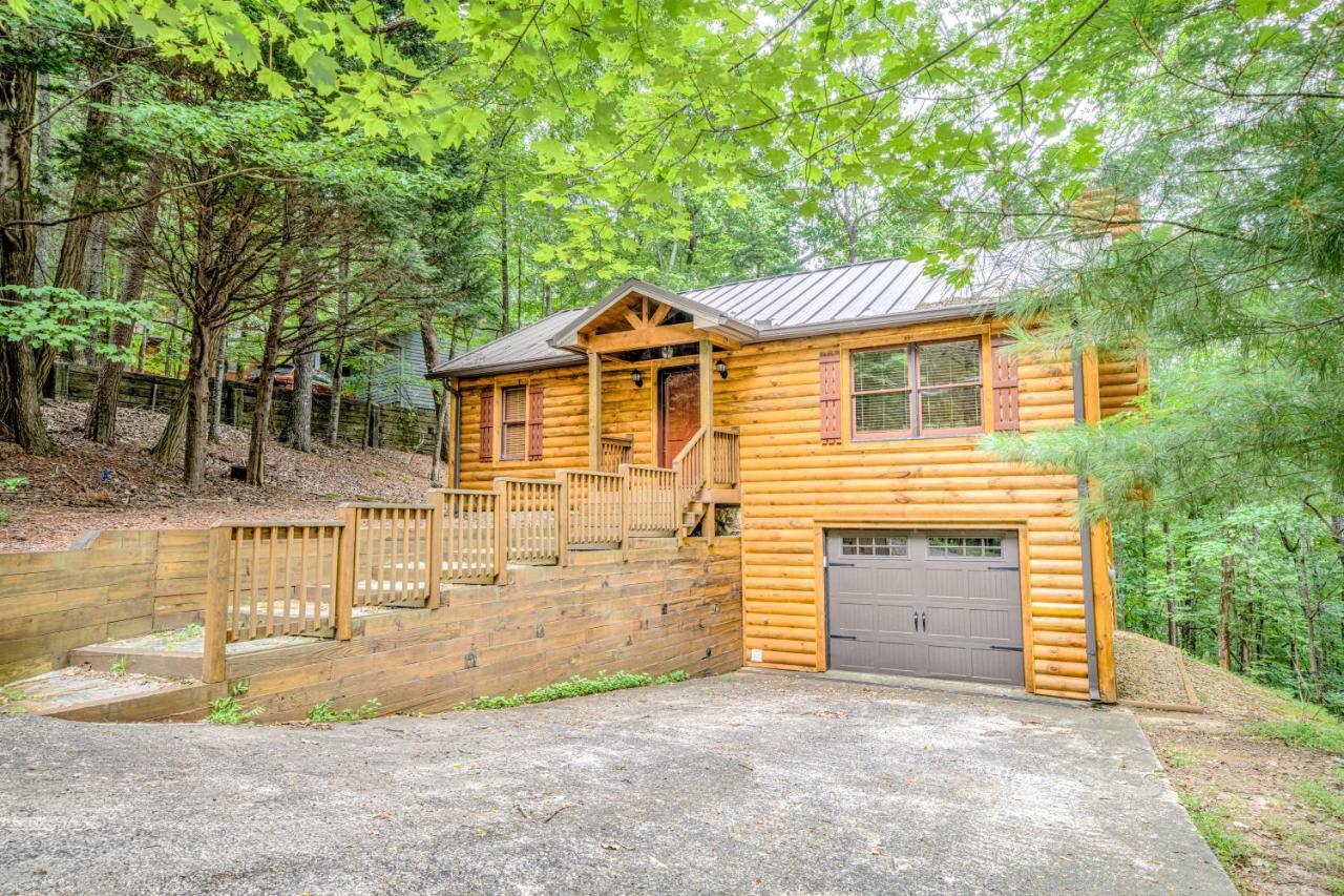 Mountain Oak Manor