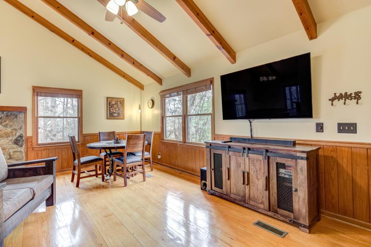 Holiday home Mountain Oak Manor Ellijay