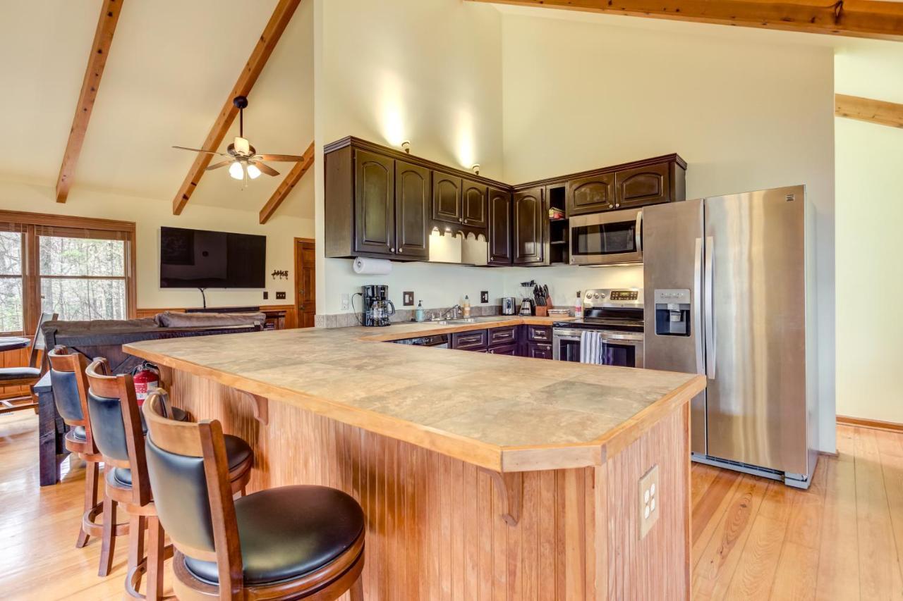 Mountain Oak Manor * Ellijay